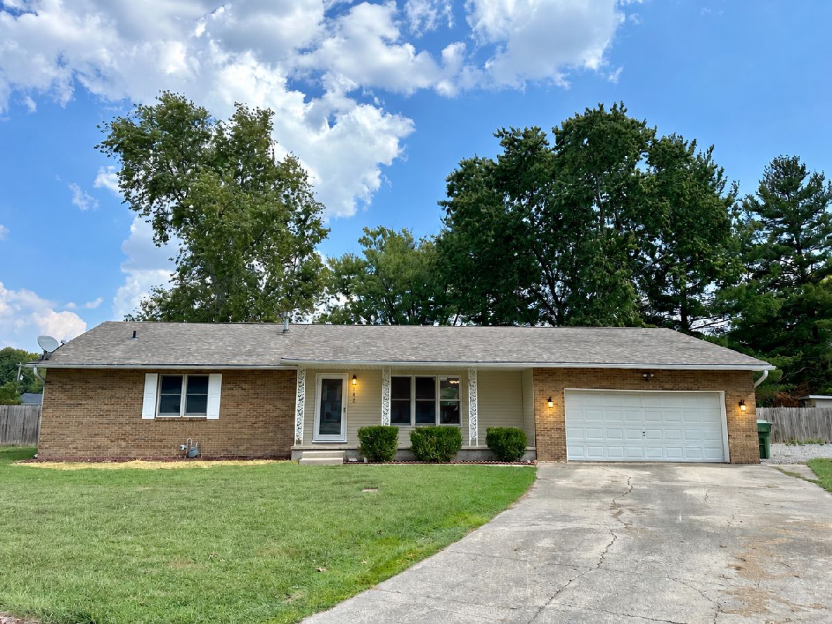  For Sale Salem Illinois, 142 Fielder Drive