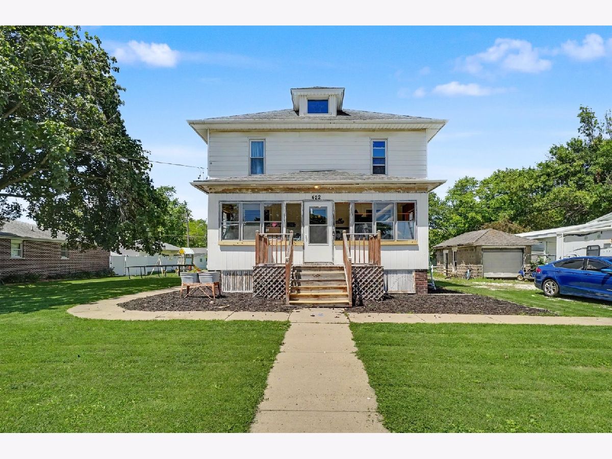  For Sale Cissna Park Illinois, 422 2nd Street