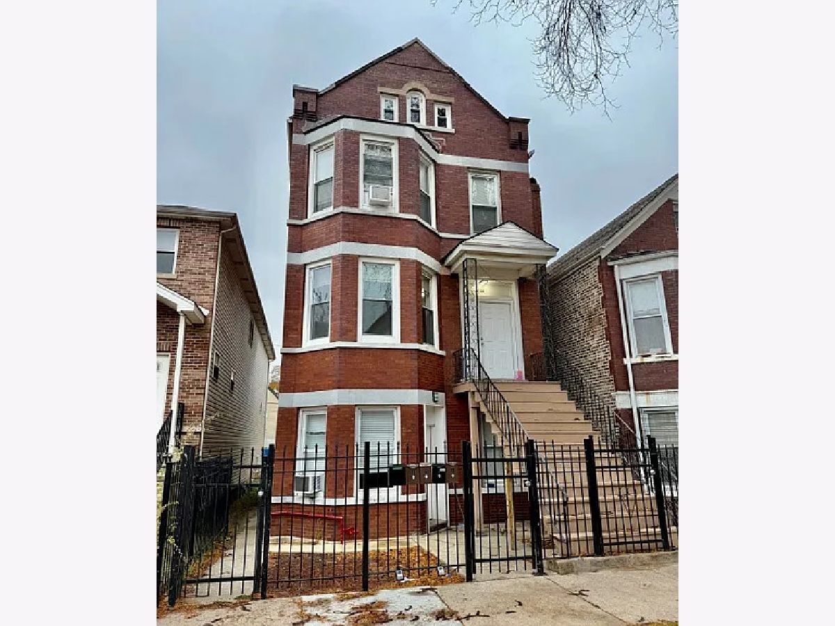  For Sale Chicago Illinois, 5144 Hermitage Avenue