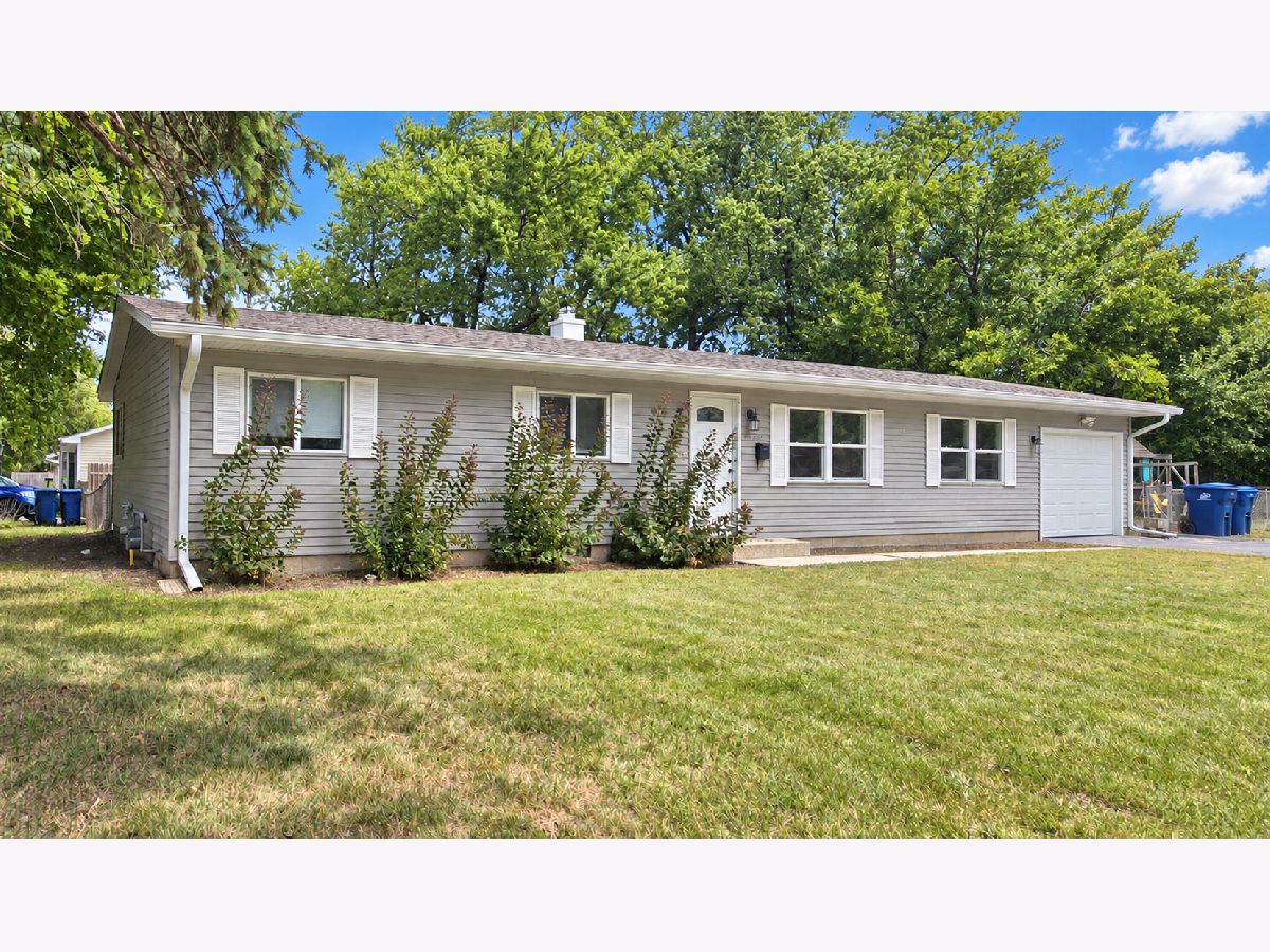  For Rent Gurnee Illinois, 18660 Pamela