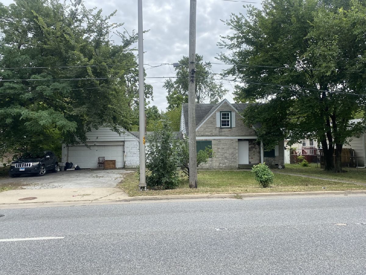  For Sale South Holland Illinois, 241 Sibley Boulevard