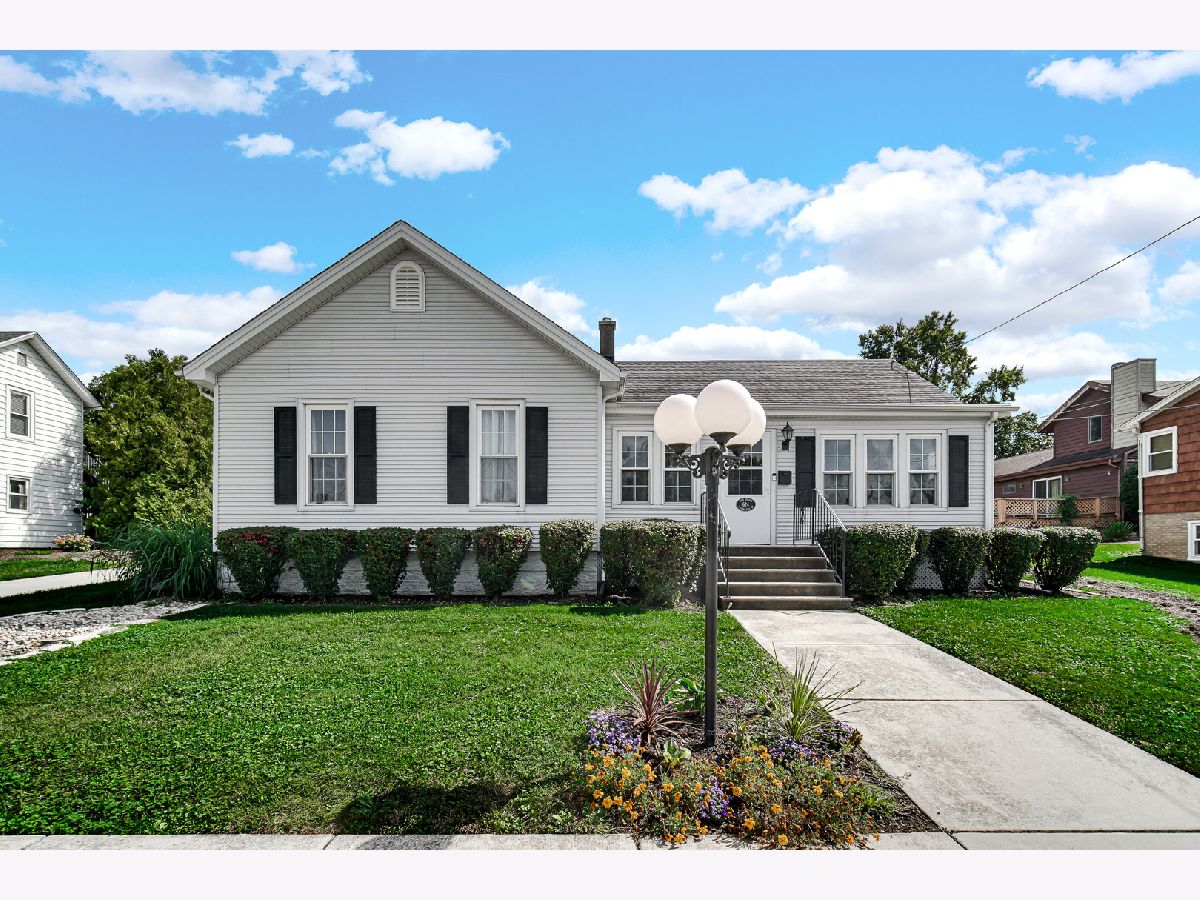  For Sale Lockport Illinois, 624 Hamilton Street