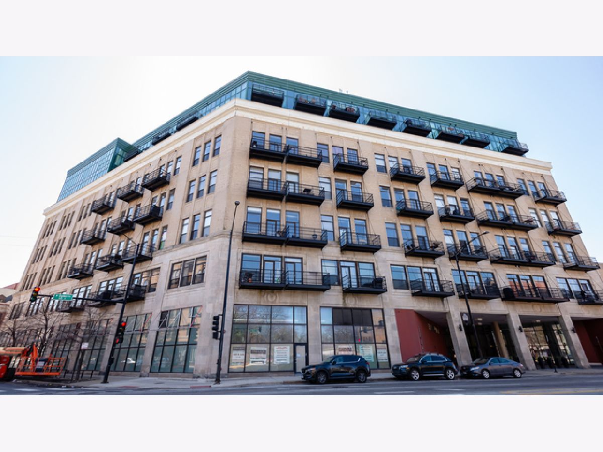  For Sale Chicago Illinois, 1645 Ogden Avenue