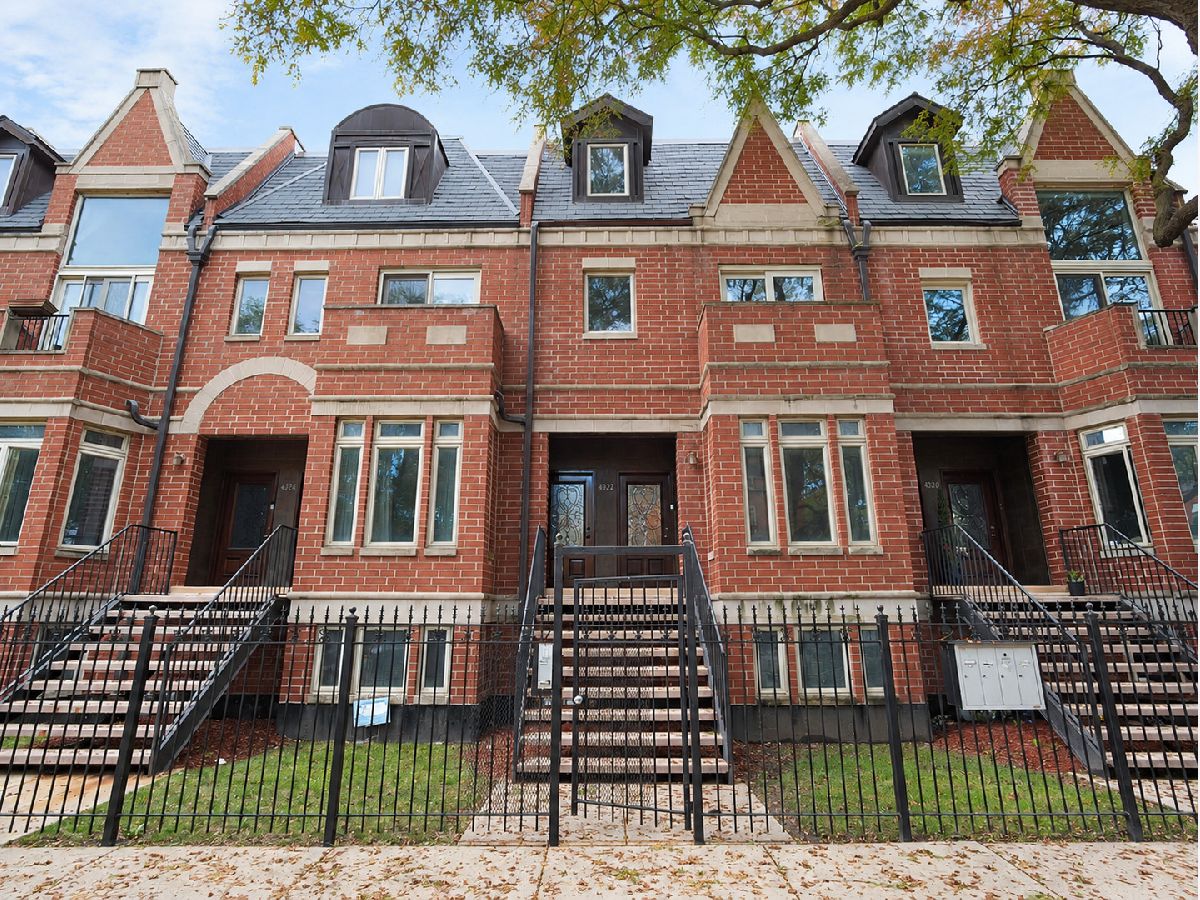  Rented Chicago Illinois, 4322 Berkeley