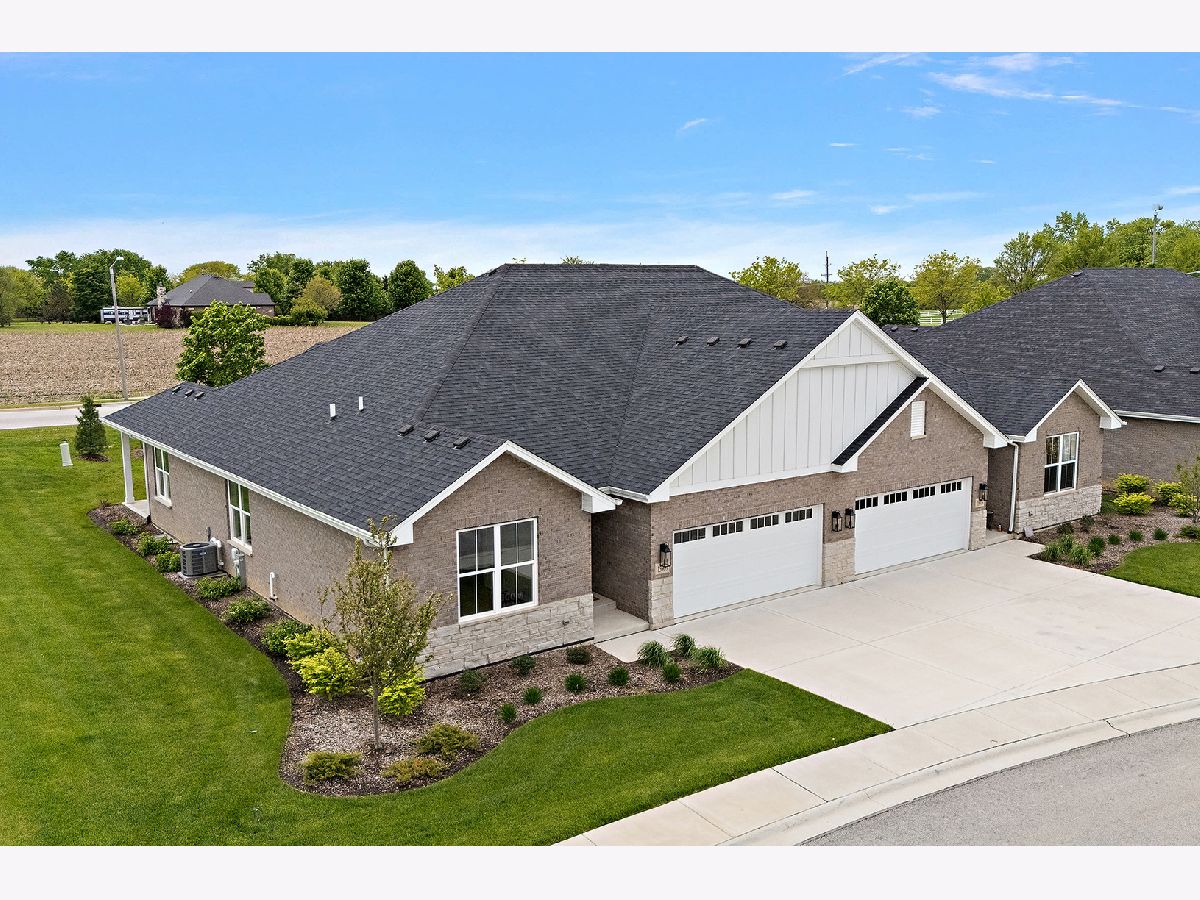  For Sale New Lenox Illinois, 15929 Prairie View Court