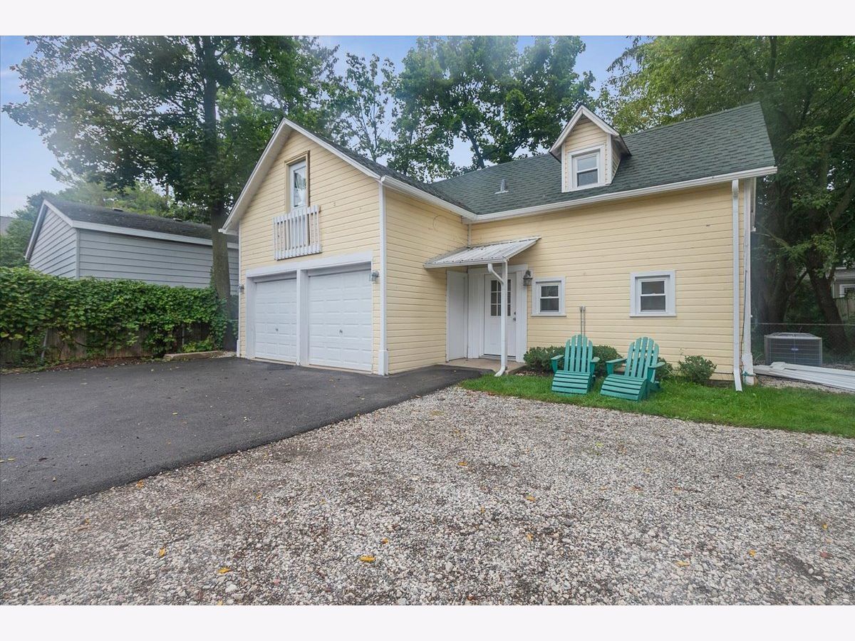  For Rent Lake Forest Illinois, 692 Cherry