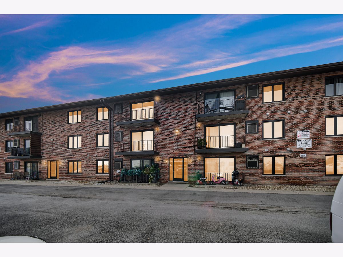  For Sale Bridgeview Illinois, 7347 79th Place