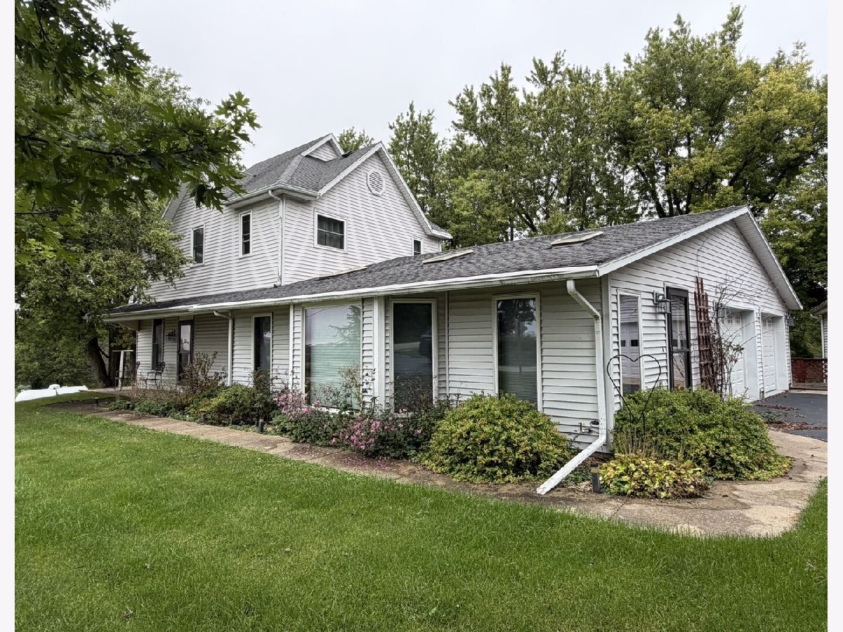  For Sale Freeport Illinois, 2472 Red Oak Road