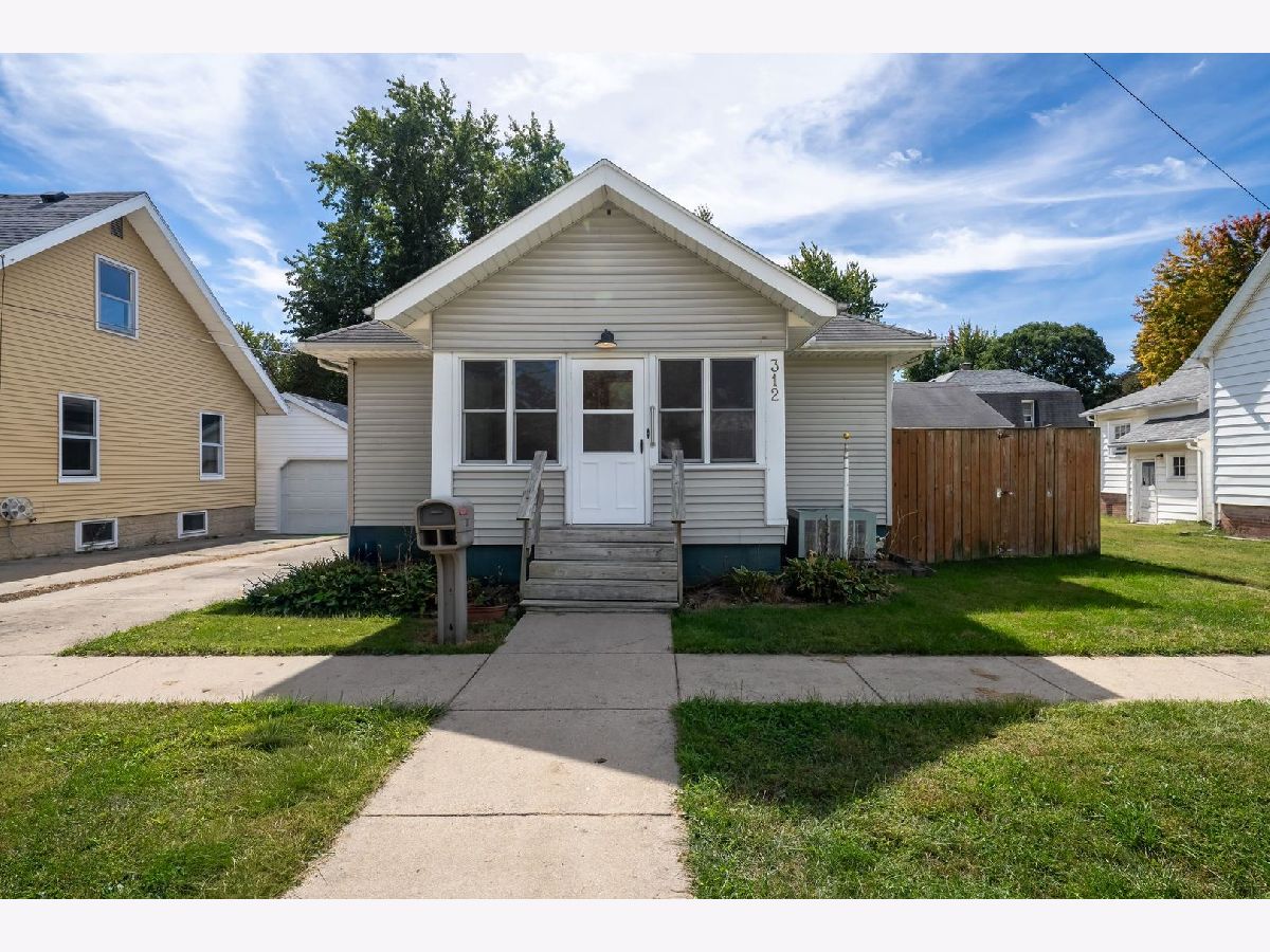  For Sale Clinton Illinois, 312 South Street