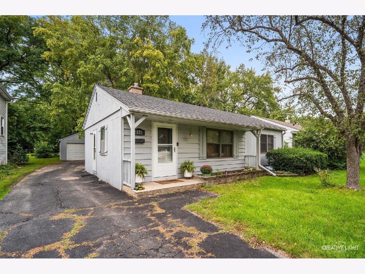  Rented St Charles Illinois, 1125 Ash