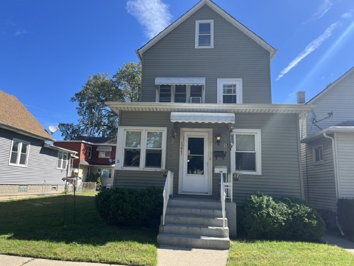  For Sale Chicago Illinois, 13047 Houston Avenue
