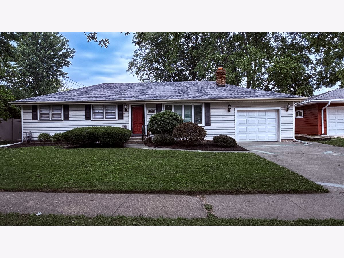  For Sale South Holland Illinois, 16067 School Street