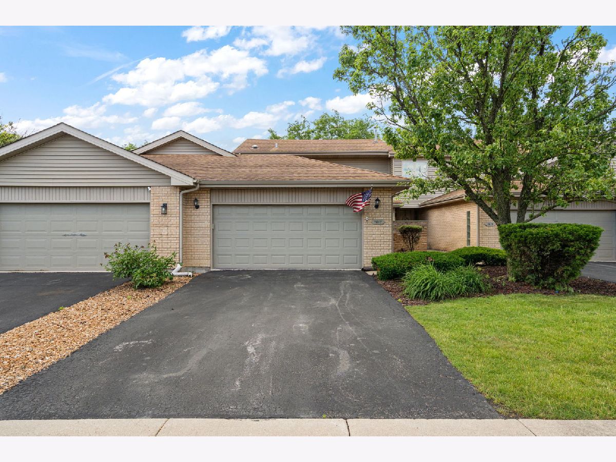 Homes & Condos & Townhomes For Sale Veritas Orland Park Illinois, 7617 158th Court