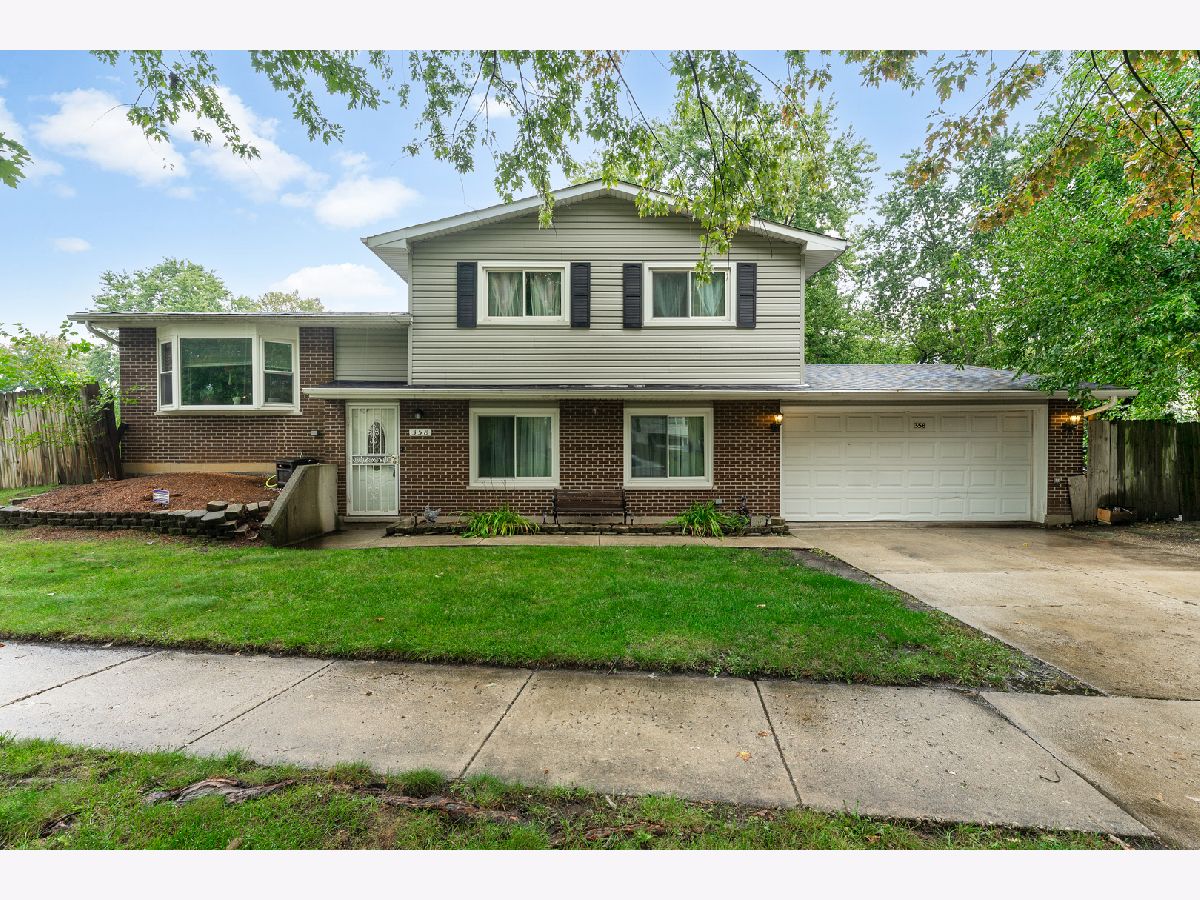  For Sale Bolingbrook Illinois, 358 Lyons Drive