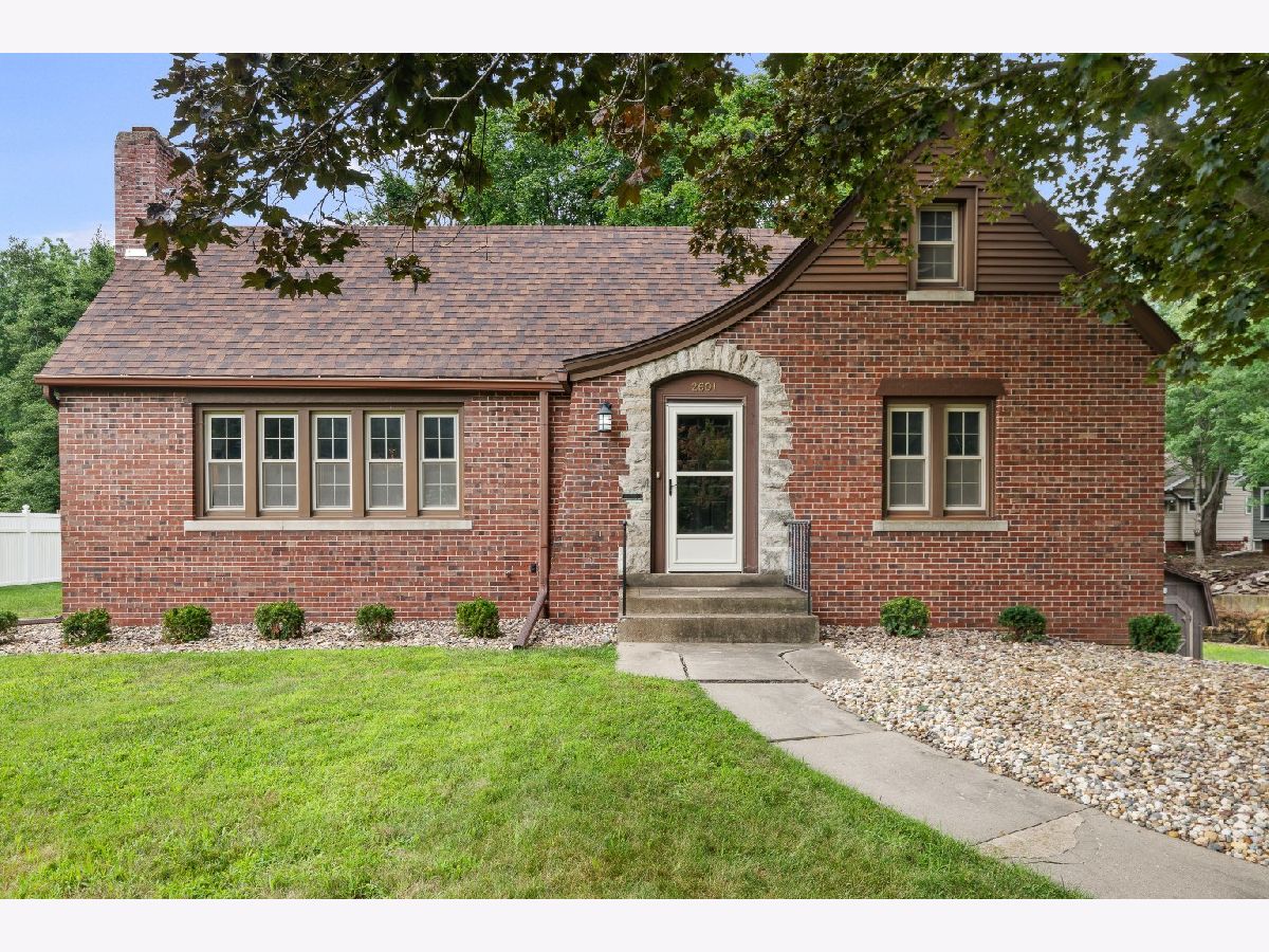  For Sale Moline Illinois, 2601 12th Street