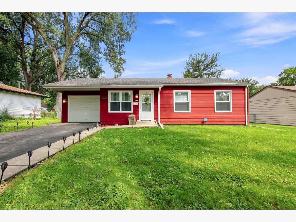  For Sale Hanover Park Illinois, 1672 Evergreen Avenue