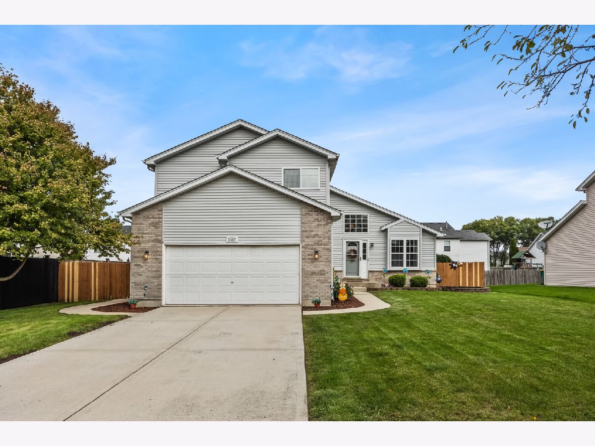 Homes For Sale Riverbrook Estates Plainfield Illinois, 5509 Salma Street