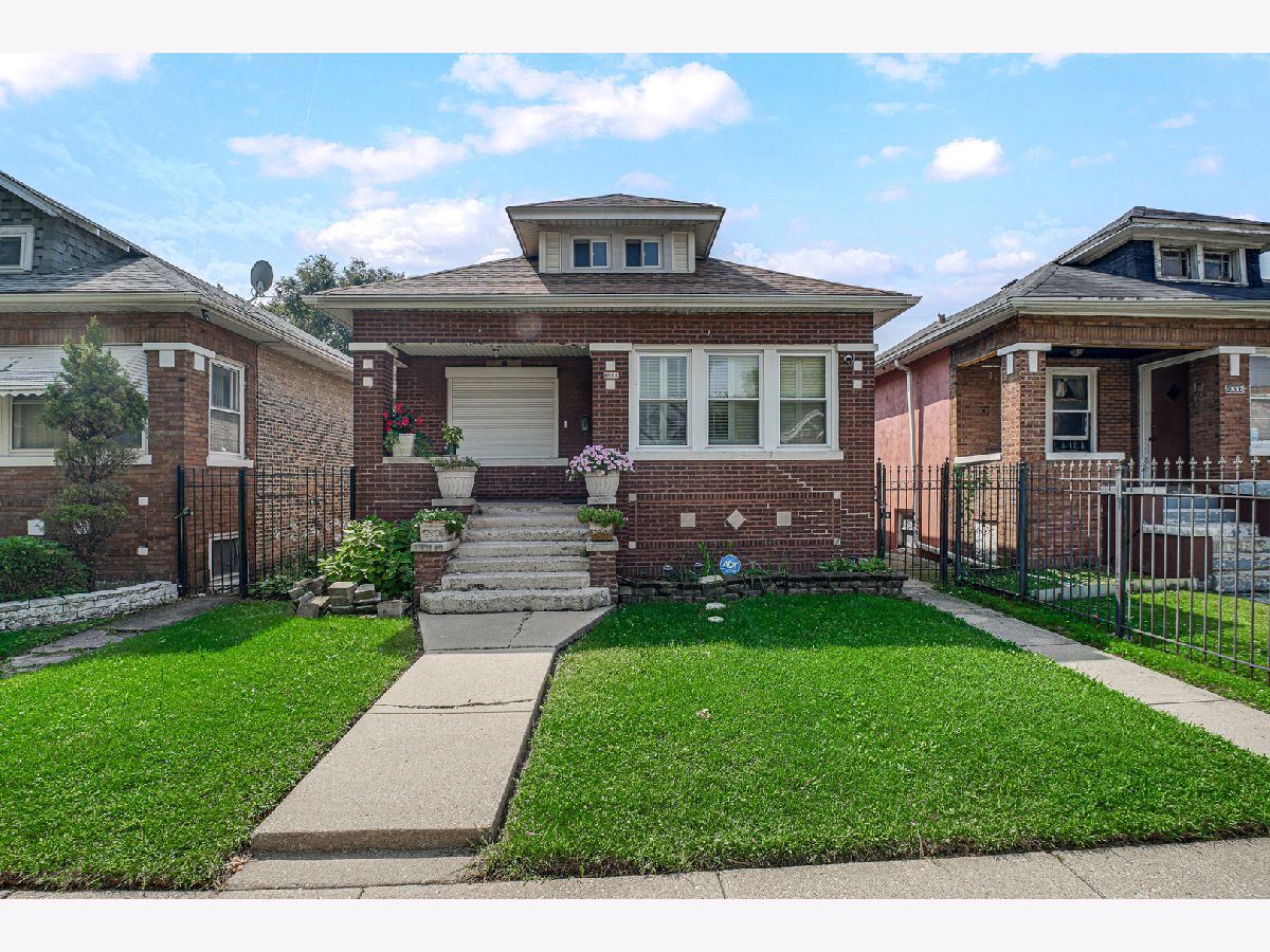 For Sale Chicago Illinois, 4835 Haddon Avenue