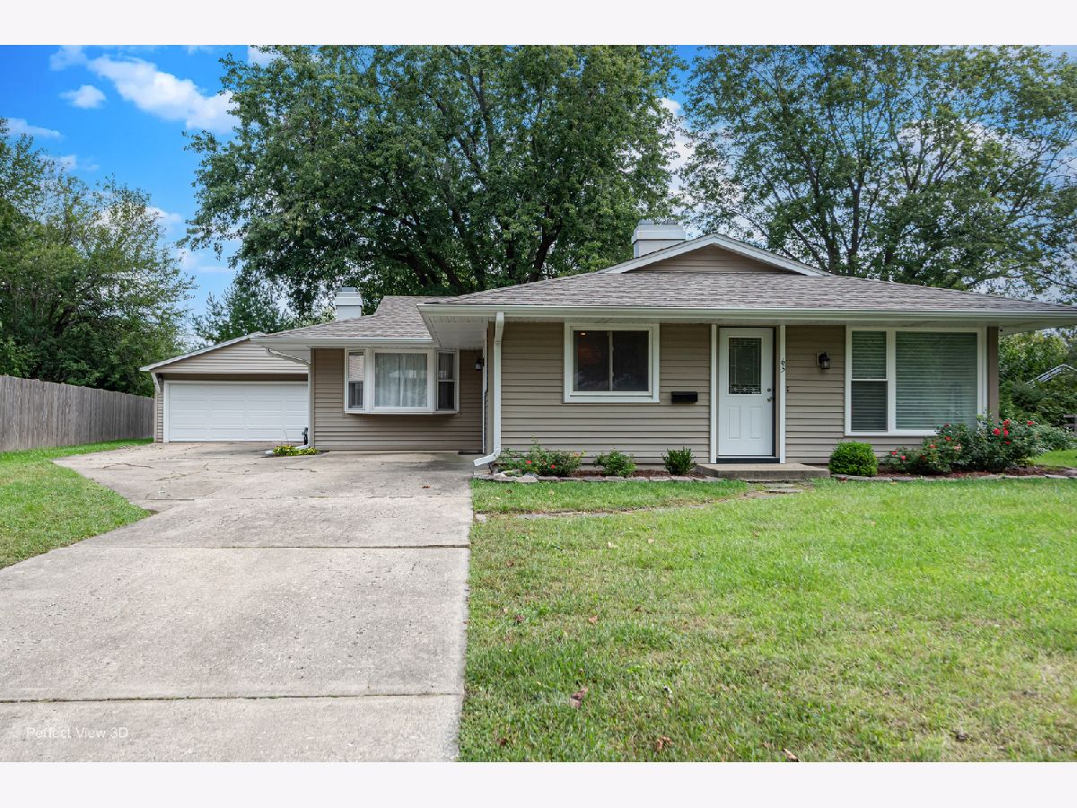  For Sale Montgomery Illinois, 65 Eastfield Road