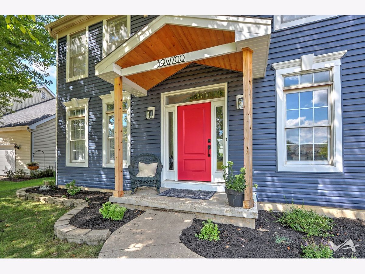  For Sale Geneva Illinois, 39W700 Green Place