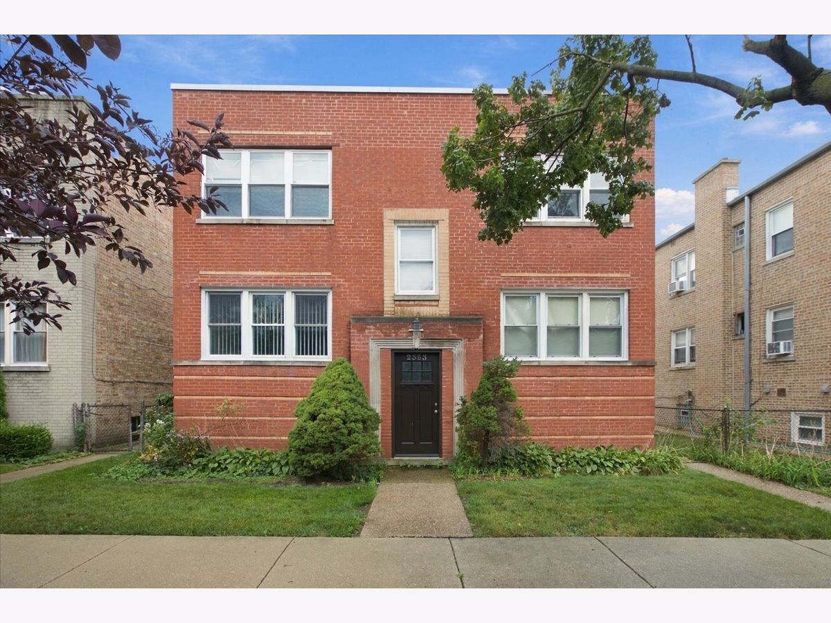  For Rent Chicago Illinois, 2553 Summerdale