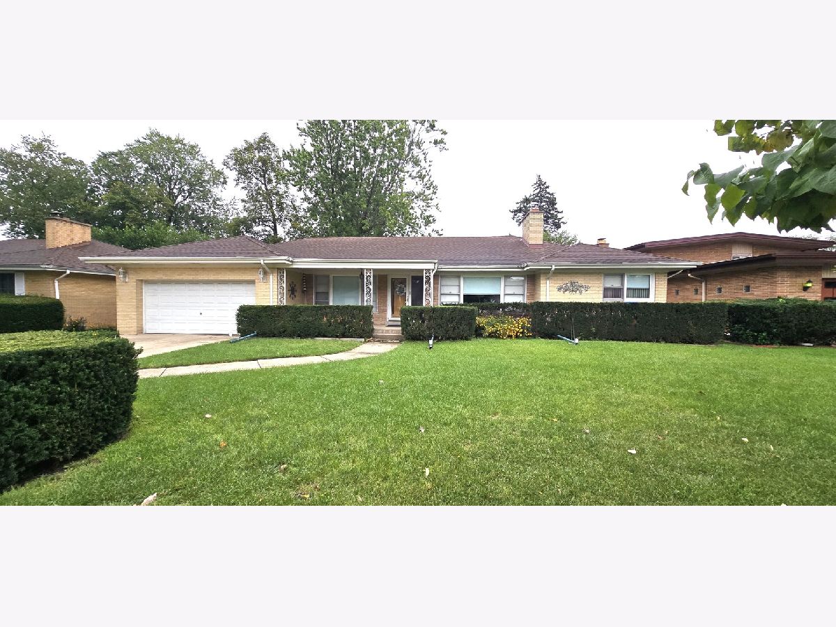  For Sale Lincolnwood Illinois, 6425 Knox Avenue
