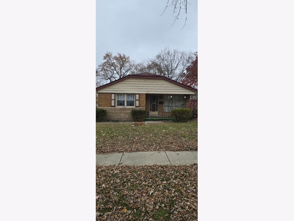  For Sale Hazel Crest Illinois, 2747 174th Street