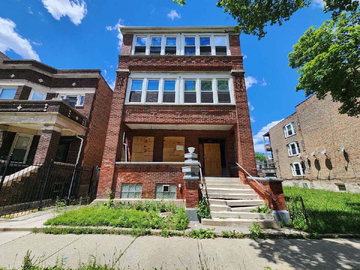  For Sale Chicago Illinois, 6146 Vernon Avenue