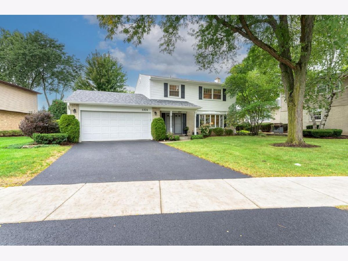  For Sale Arlington Heights Illinois, 1326 Fernandez Avenue