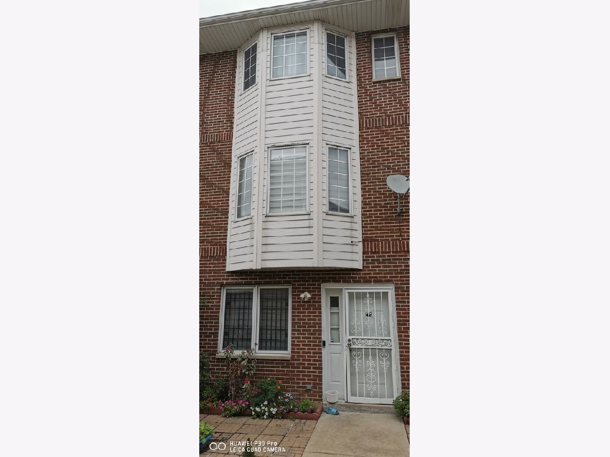  For Sale Chicago Illinois, 3811 Maplewood Avenue