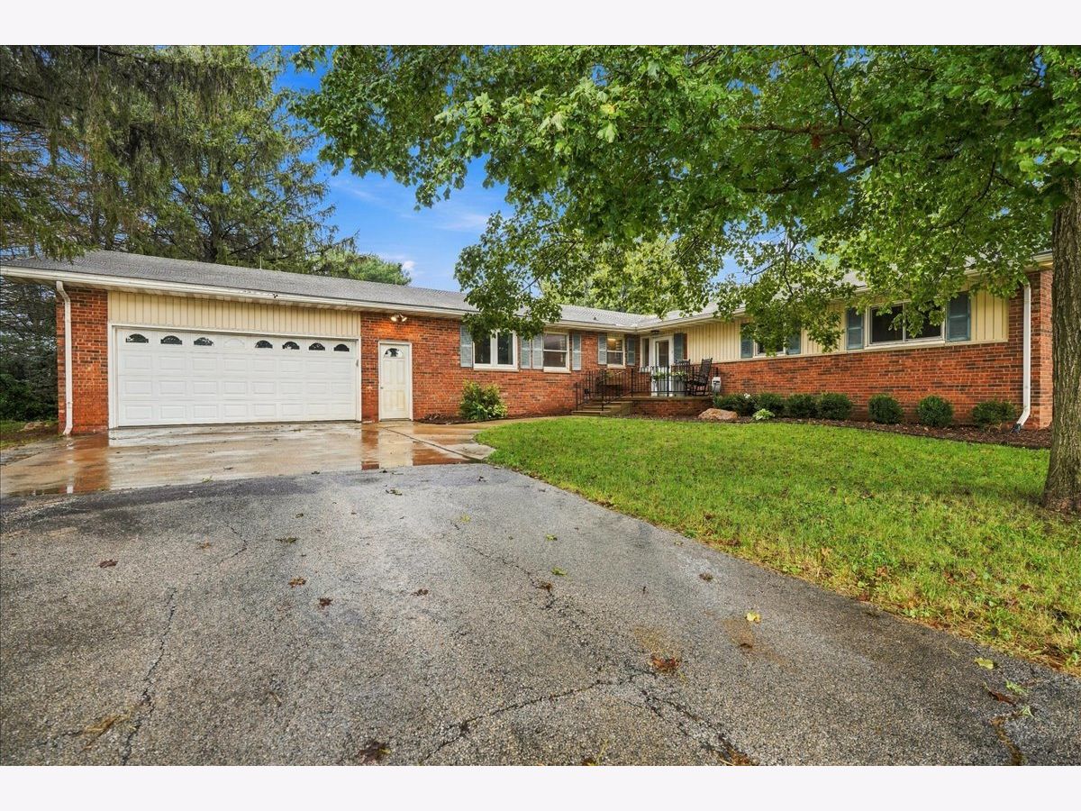  Sold Farmer City Illinois, 27501 Woods