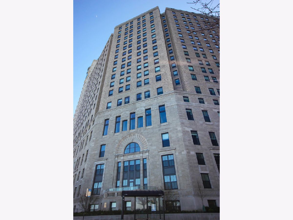  Rented Chicago Illinois, 850 Lake Shore