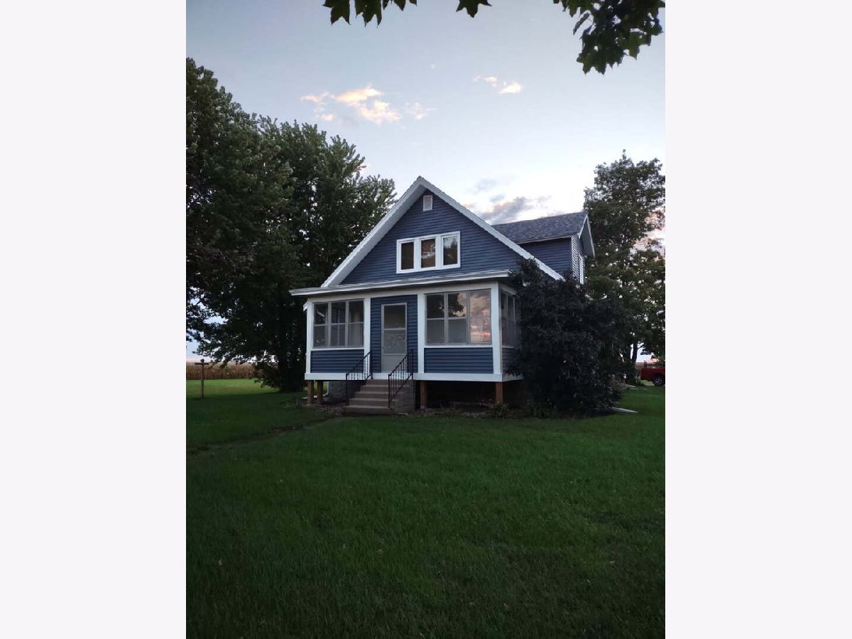  For Sale Varna Illinois, 573 County Road 2050e Road