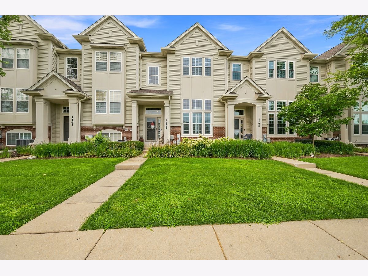  For Sale North Aurora Illinois, 1165 Comiskey Avenue