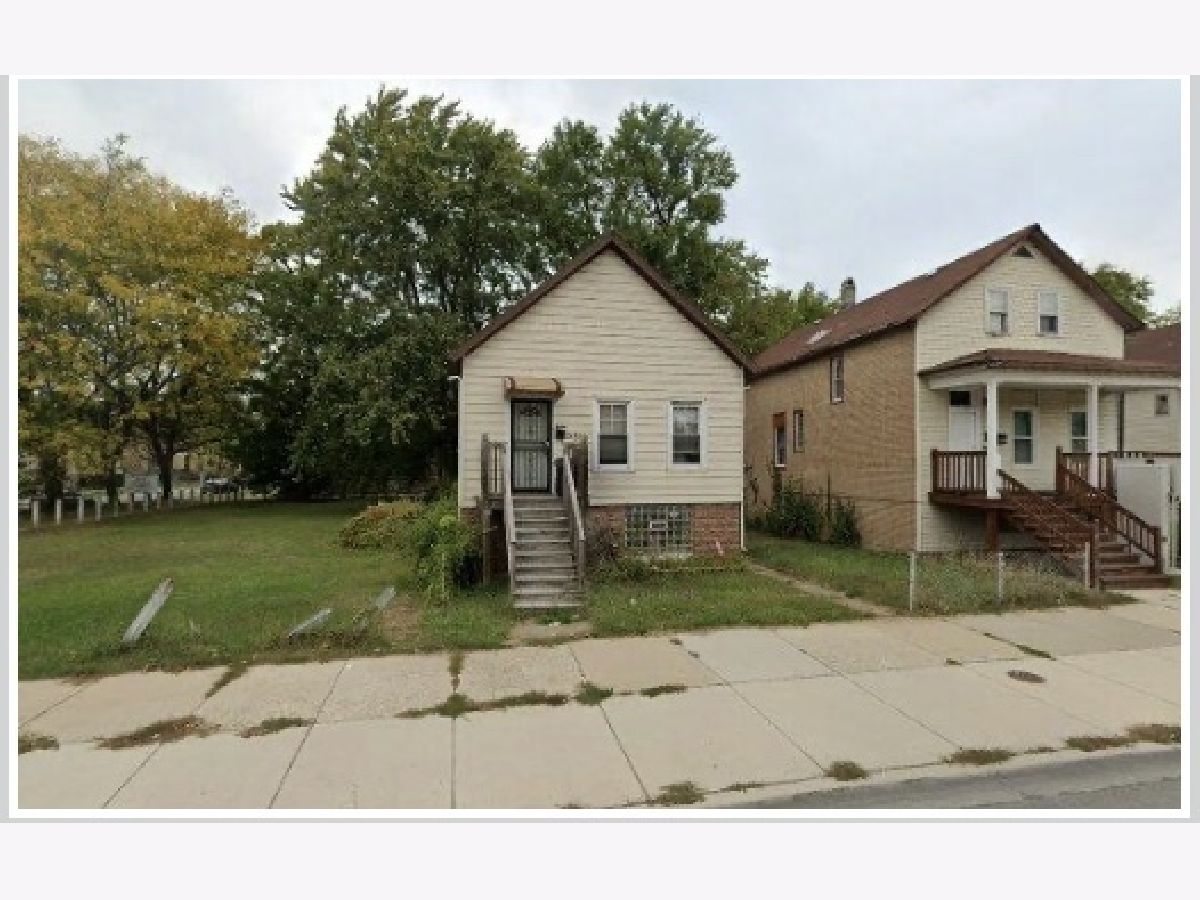  For Sale Chicago Illinois, 2844 79th Street