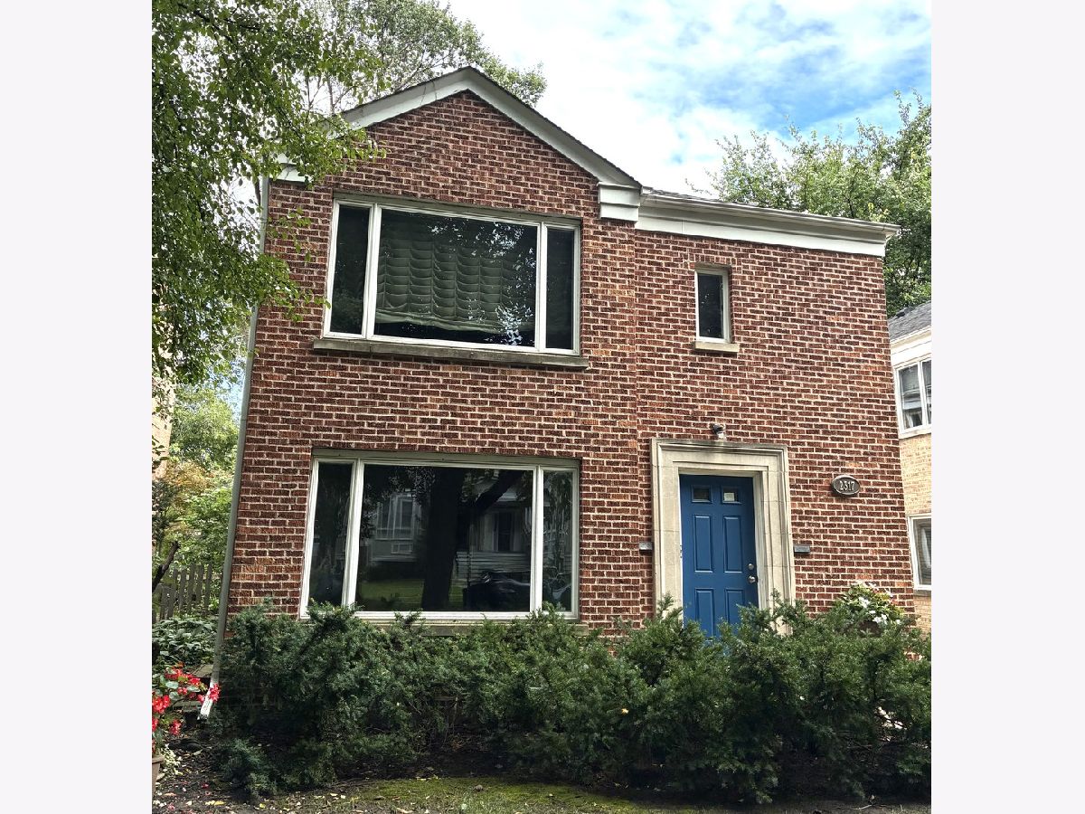 For Rent Evanston Illinois, 2317 Brown