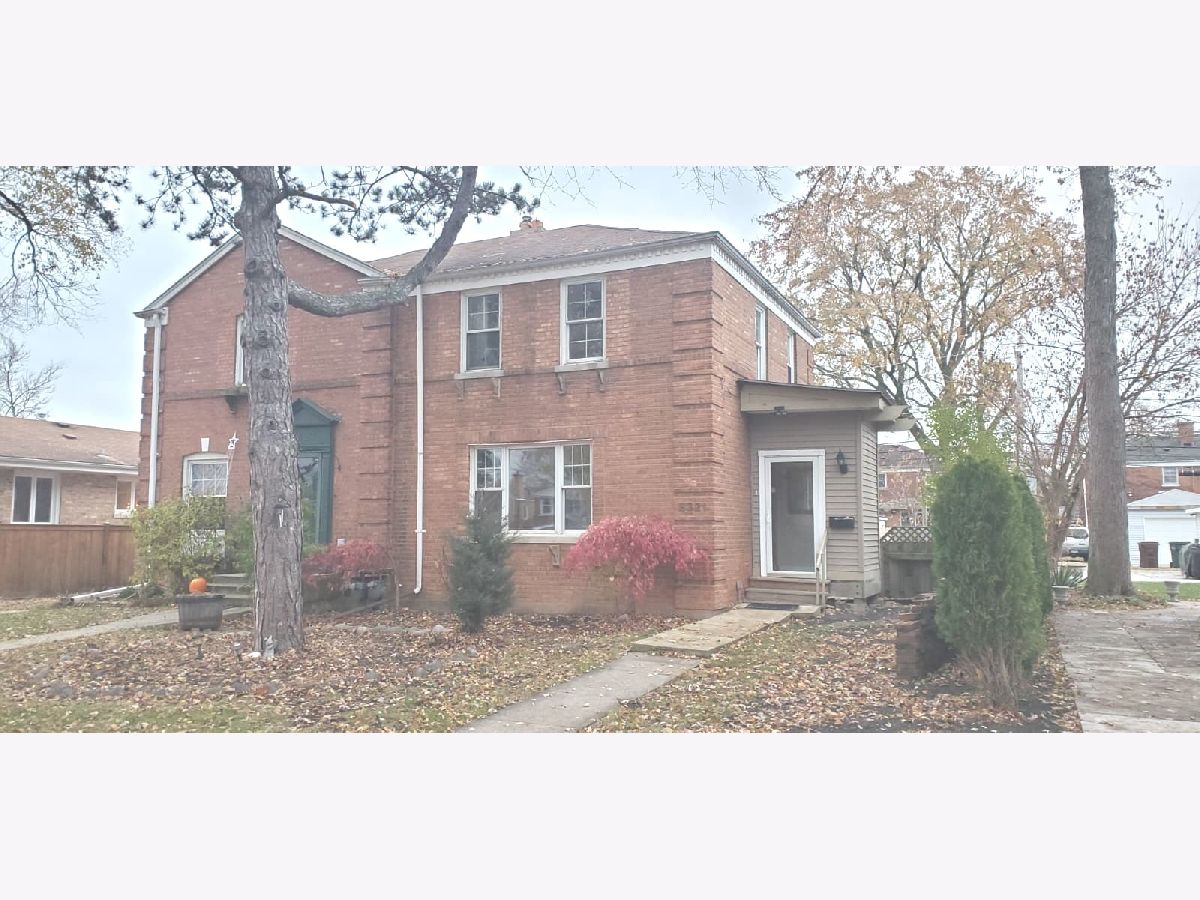  For Sale Skokie Illinois, 8321 Monticello Avenue