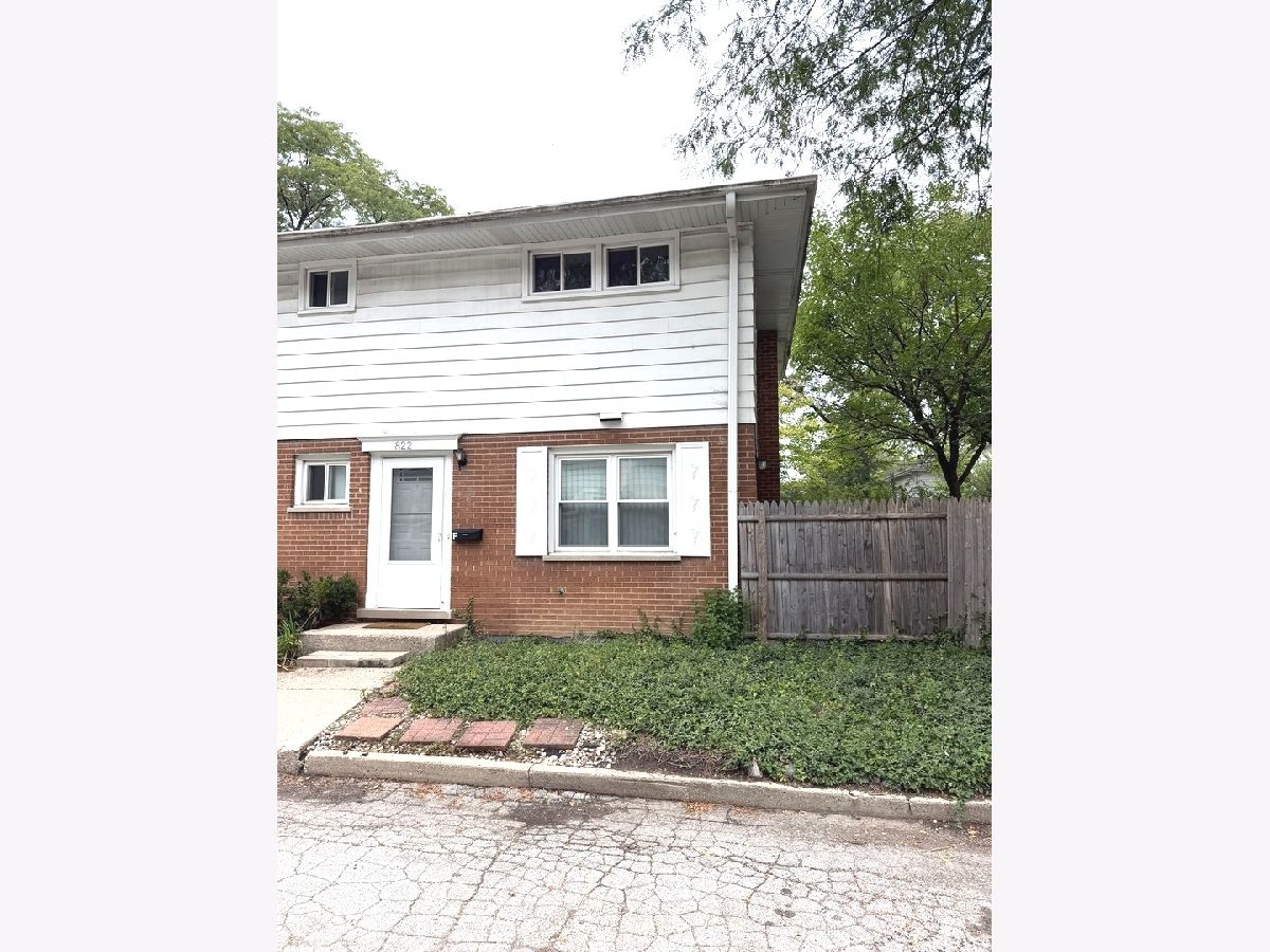  For Rent Wilmette Illinois, 822 Skokie