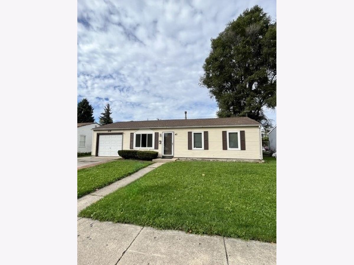 Rented Romeoville Illinois, 40 Arlington