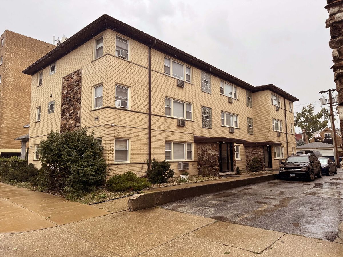  For Rent Elmwood Park Illinois, 2940 Harlem