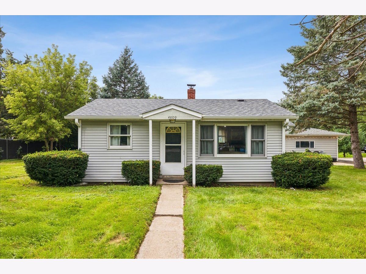  For Sale Wonder Lake Illinois, 4809 Wonder Lake Road
