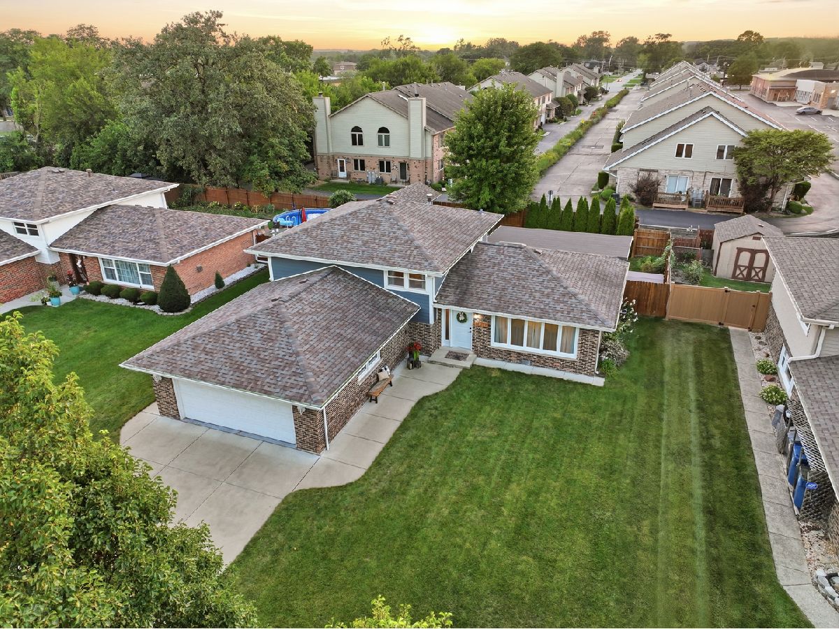  Sold Palos Hills Illinois, 10548 Tod