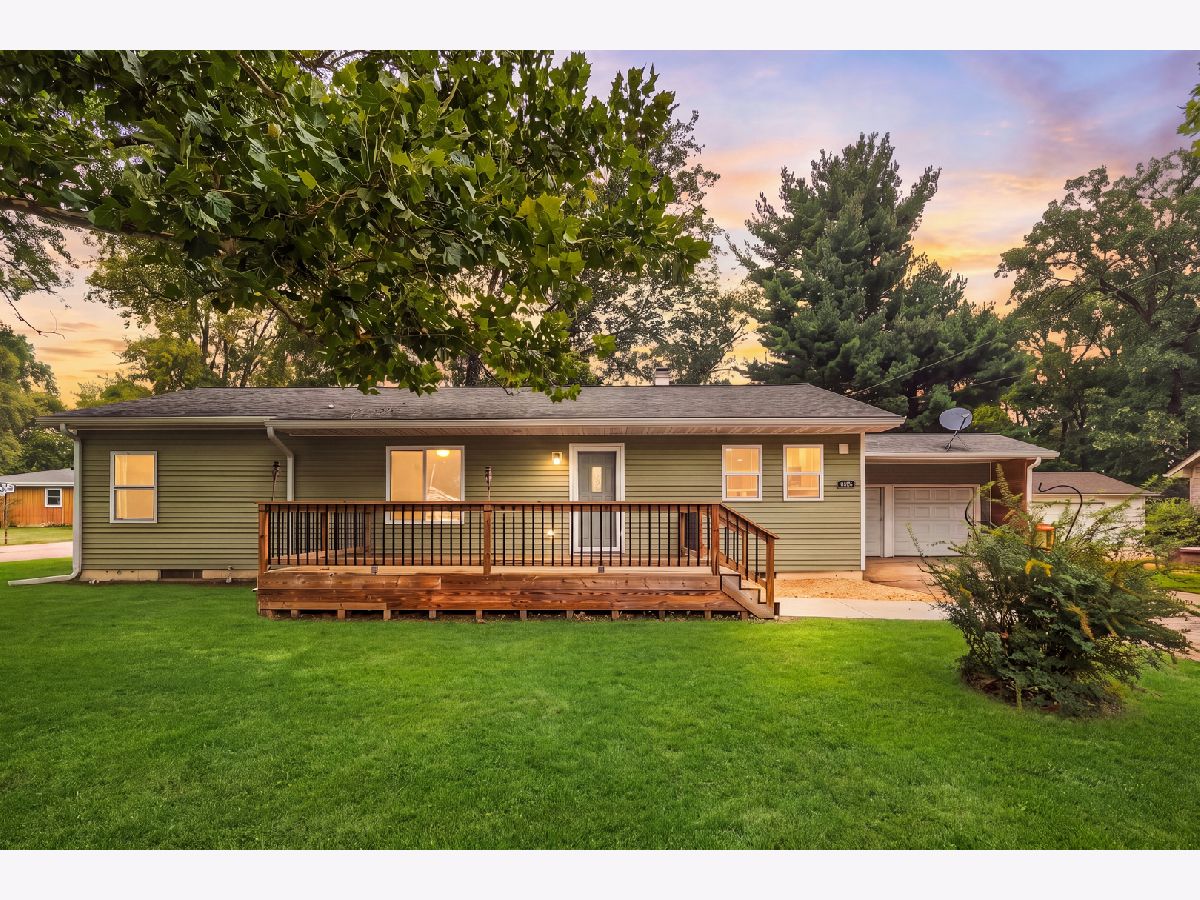  For Sale Dixon Illinois, 1615 Dorothy Street