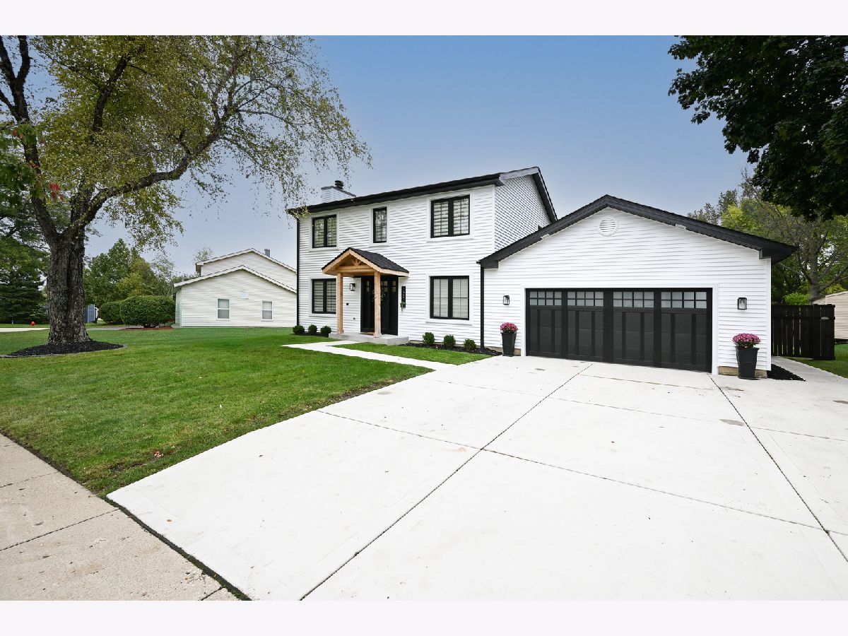  For Sale Algonquin Illinois, 1321 Parkview Terrace