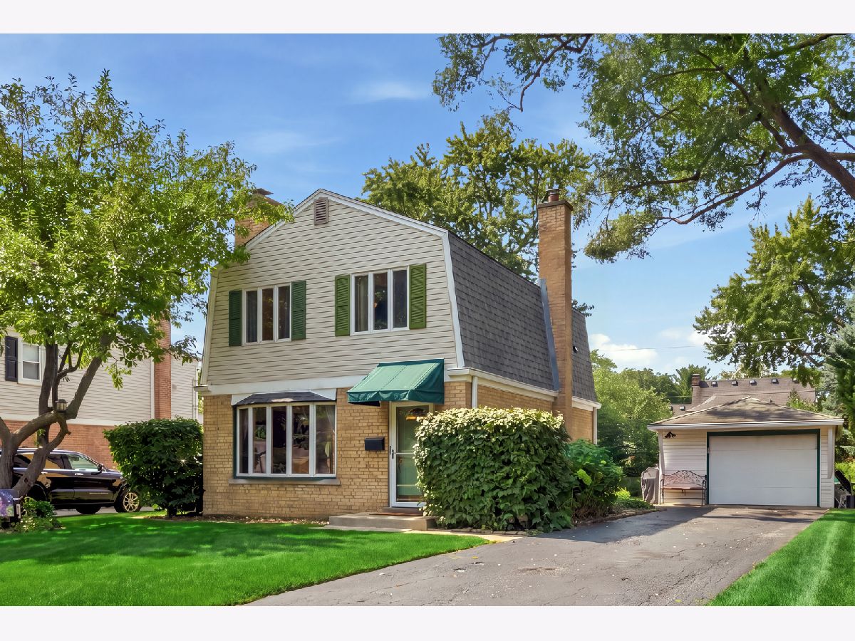  For Sale Arlington Heights Illinois, 718 Chestnut Avenue