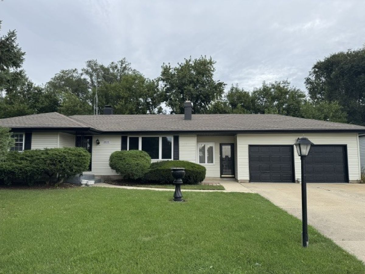  Rented Plainfield Illinois, 23932 Renwick