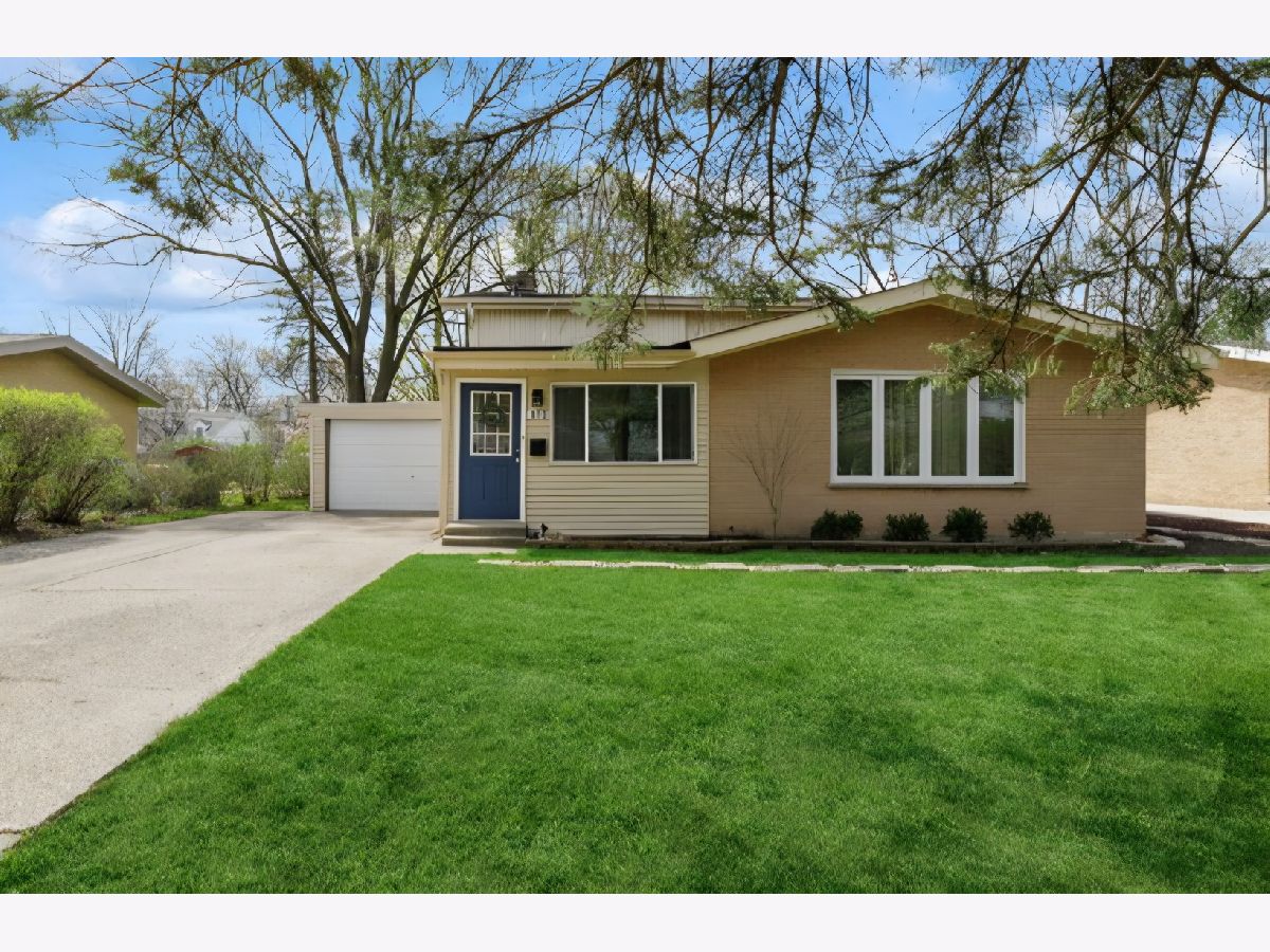  Rented Glenview Illinois, 403 Lake