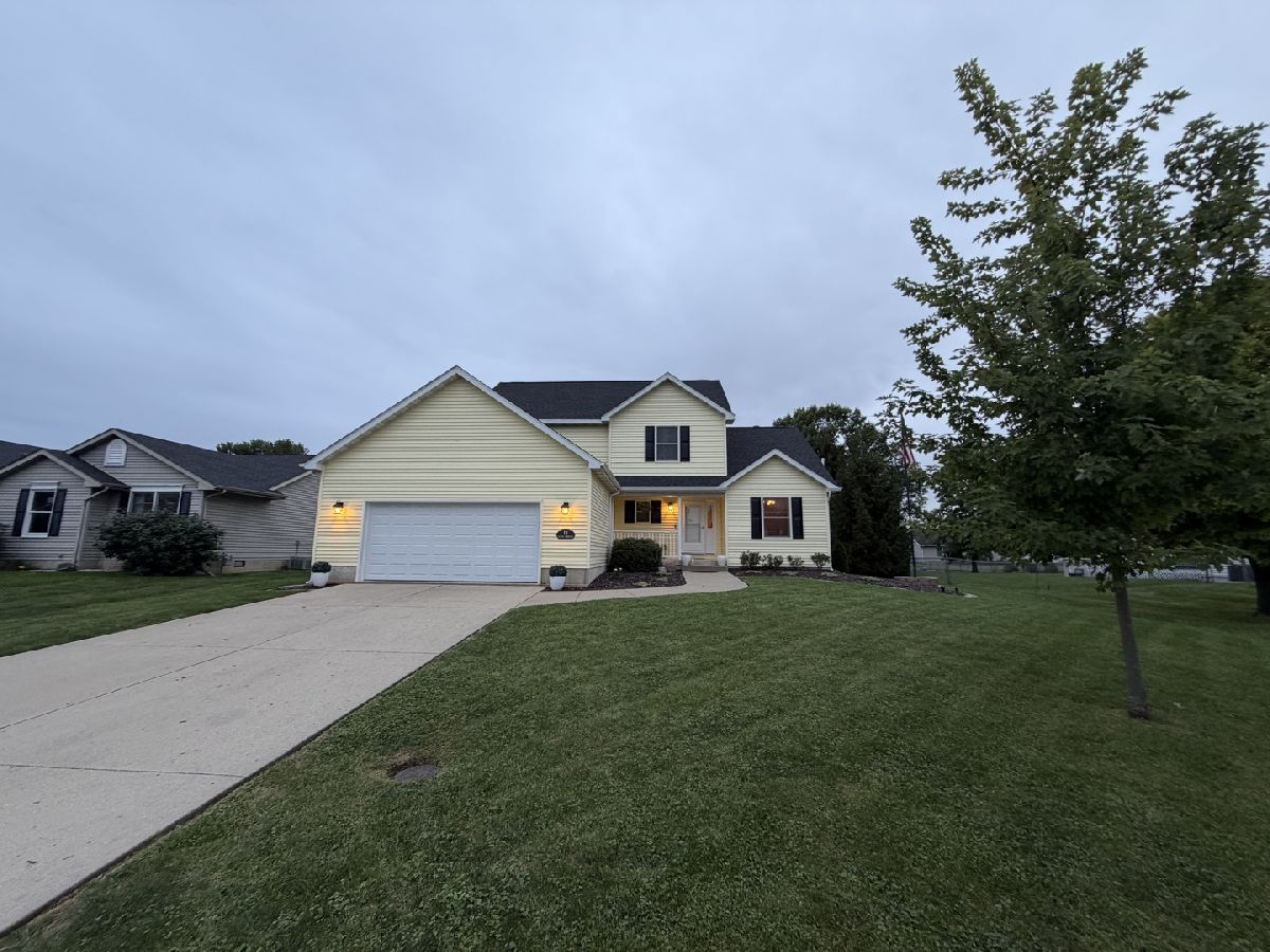  Sold Oreana Illinois, 13 View
