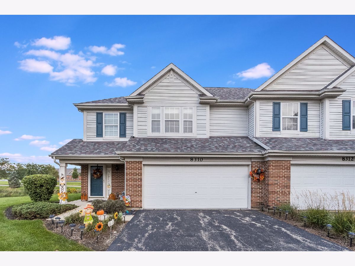  For Sale Joliet Illinois, 8310 Pembridge Court
