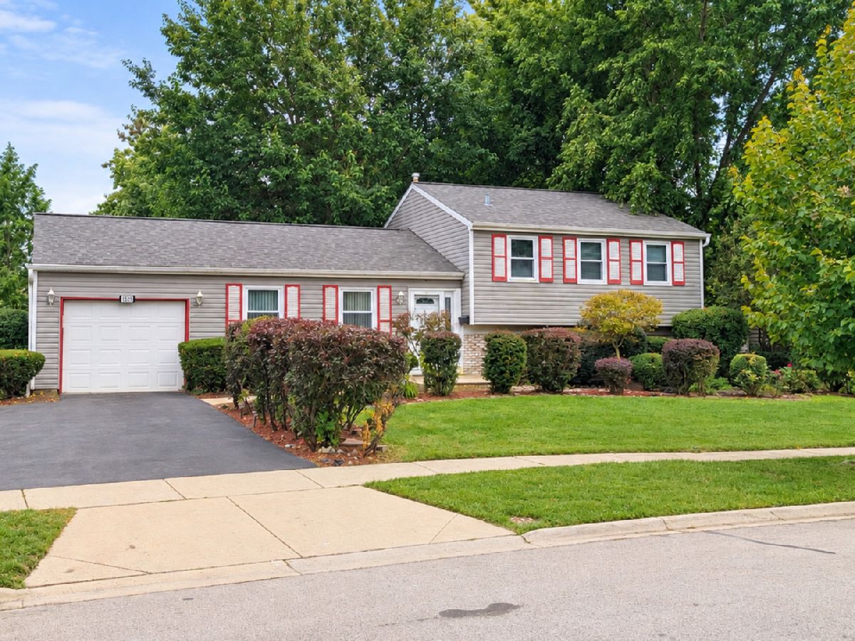  For Rent Schaumburg Illinois, 1329 Elm